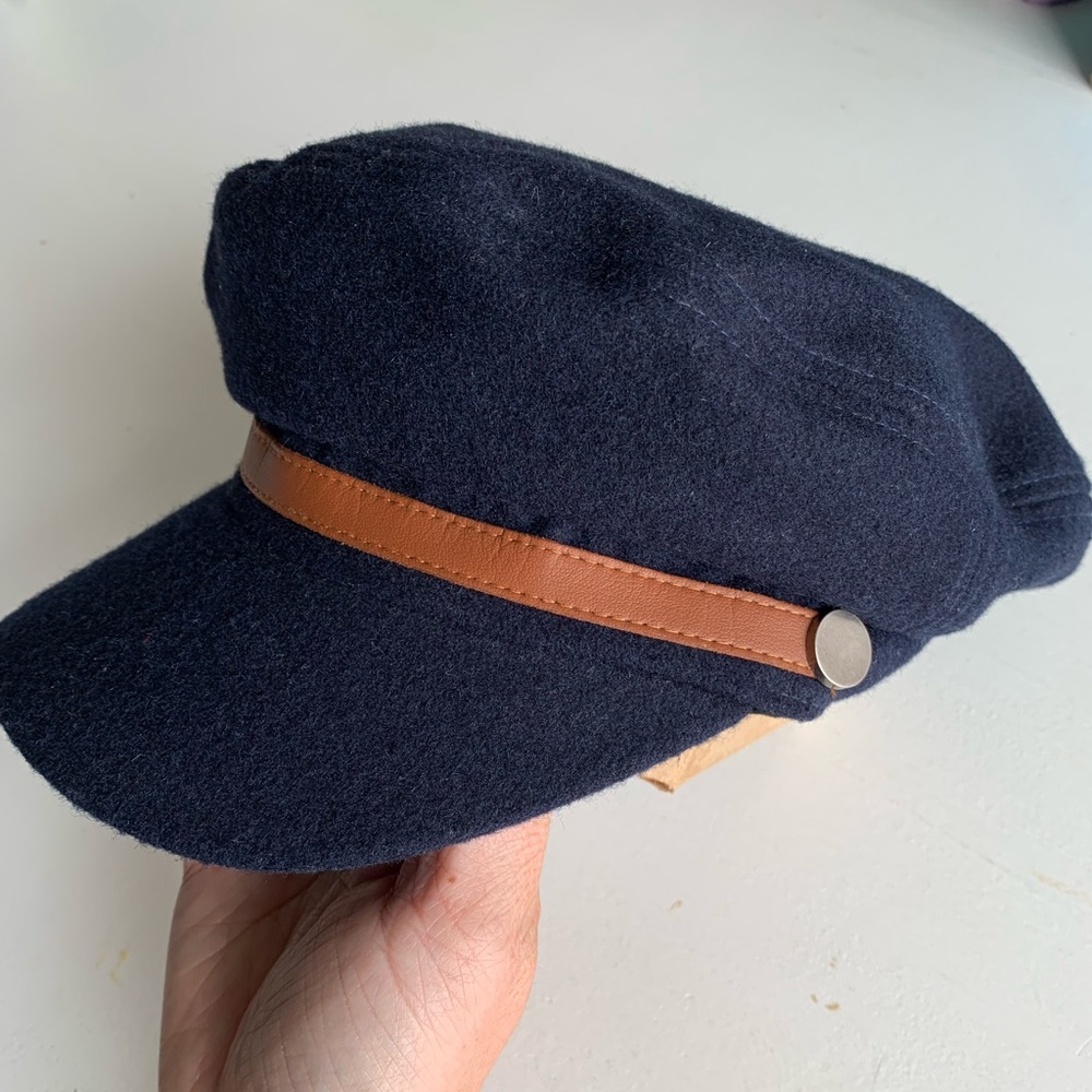 Womens Felt Cap